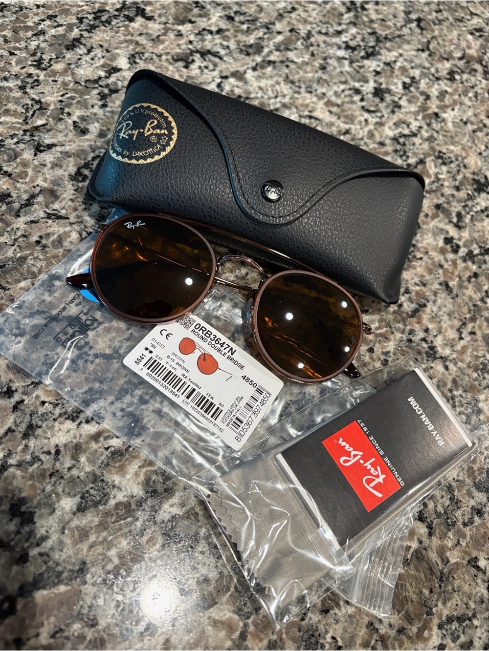 Ray-Ban Women's Brown Round
Double Bridge Sunglasses NWT